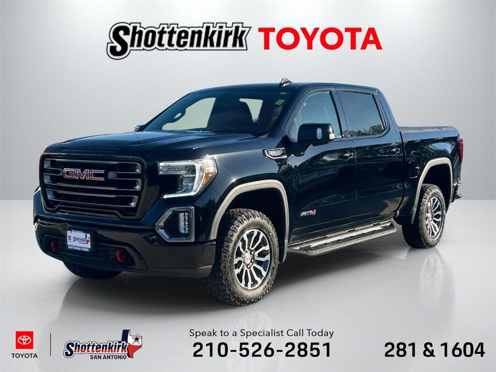 2021 GMC Sierra 1500 AT4 Crew Cab 4WD