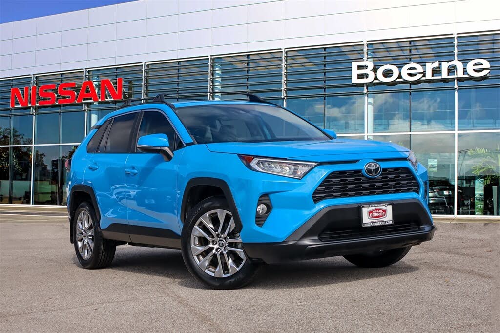 2021 Toyota RAV4 XLE Premium FWD