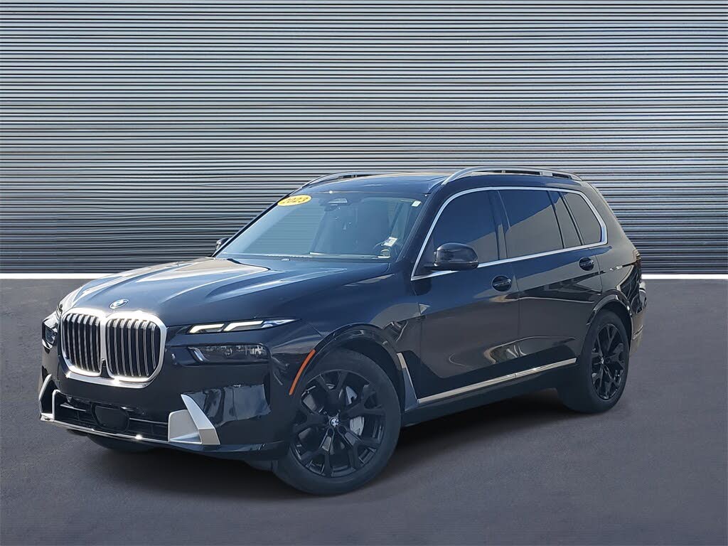2023 BMW X7 xDrive40i AWD