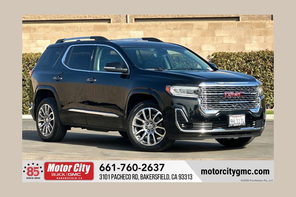 2023 GMC Acadia Denali FWD