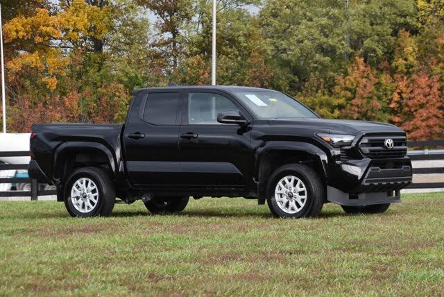 2024 Toyota Tacoma SR Double Cab 4WD