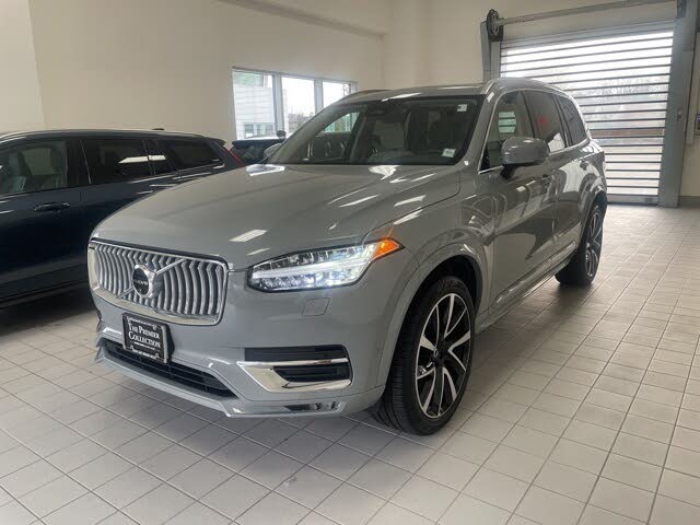 2024 Volvo XC90 B6 Plus Bright Theme 7-Passenger AWD
