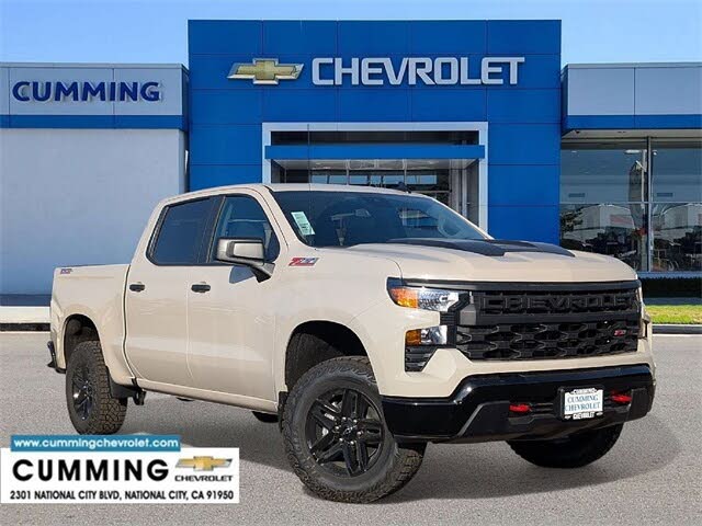 2026 Chevrolet Silverado 1500 Custom Trail Boss Crew Cab 4WD