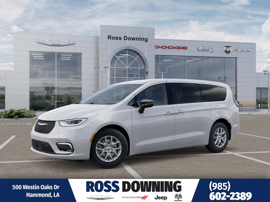 2026 Chrysler Pacifica Select FWD