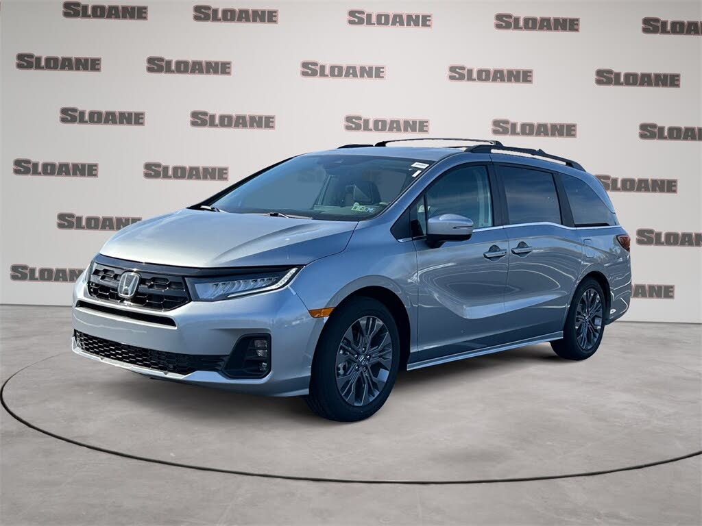 2026 Honda Odyssey Touring FWD