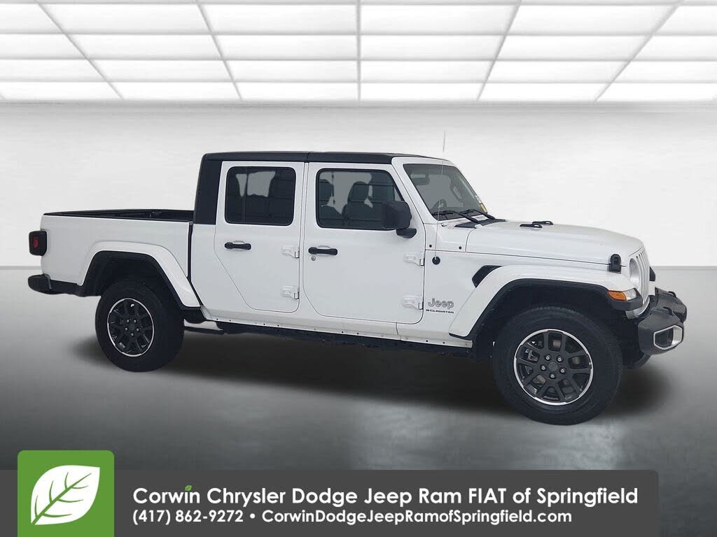 2023 Jeep Gladiator Overland Crew Cab 4WD