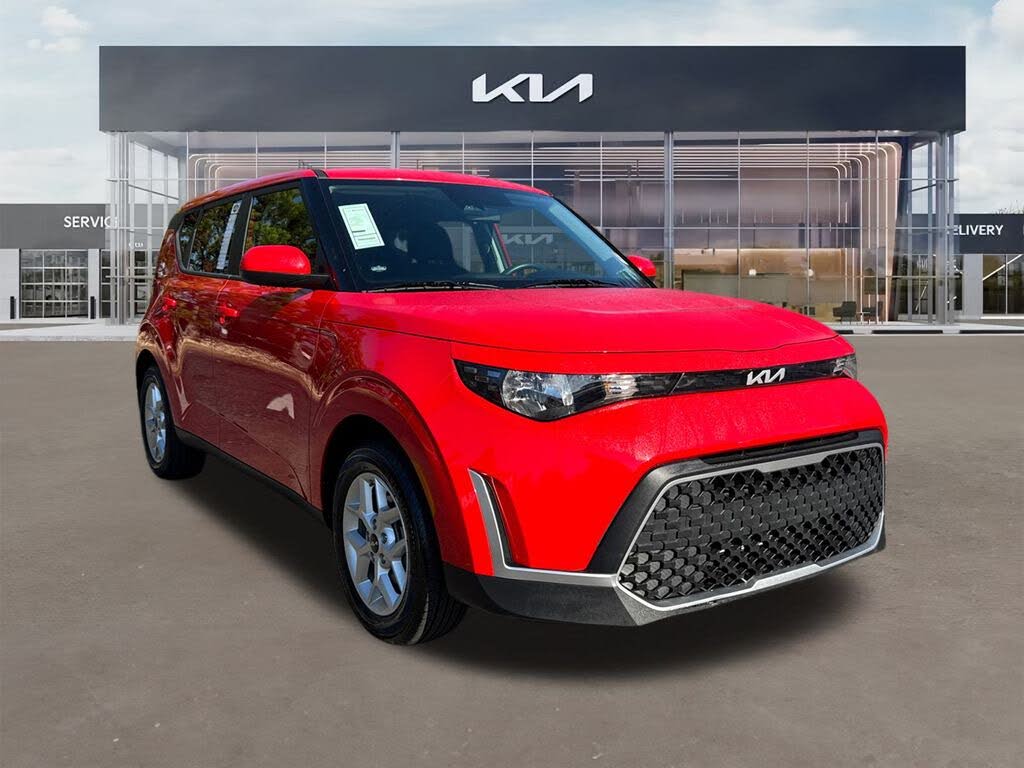 2024 Kia Soul LX FWD