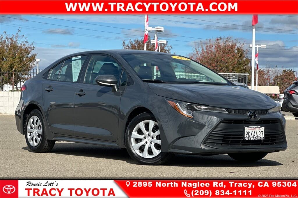 2024 Toyota Corolla LE FWD