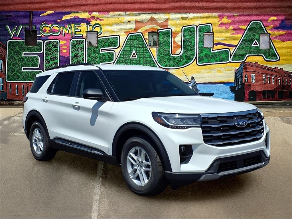 2025 Ford Explorer Active RWD