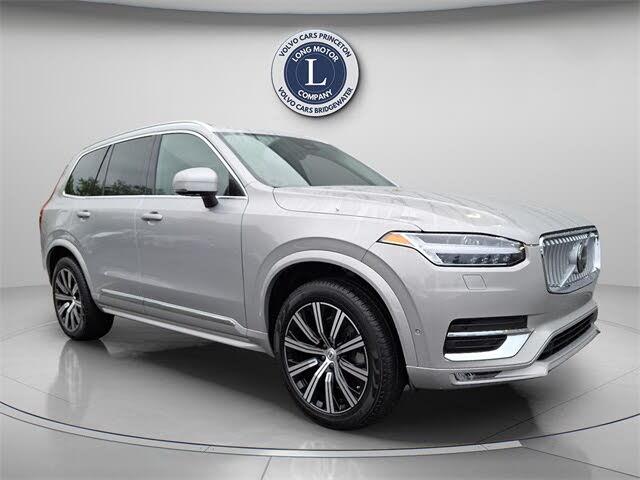 2025 Volvo XC90 B6 Plus Bright Theme 7-Passenger AWD