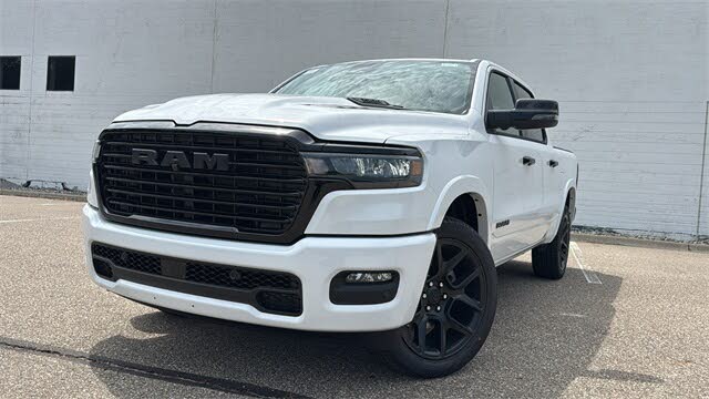 2026 RAM 1500 Laramie Crew Cab 4WD