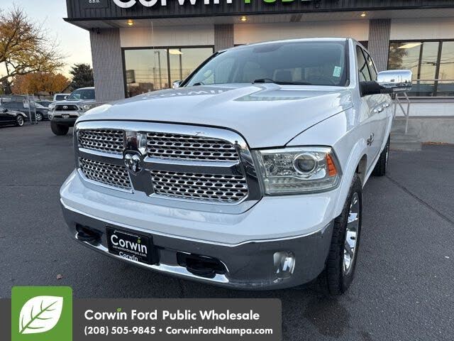 2015 RAM 1500 Laramie Crew Cab 4WD