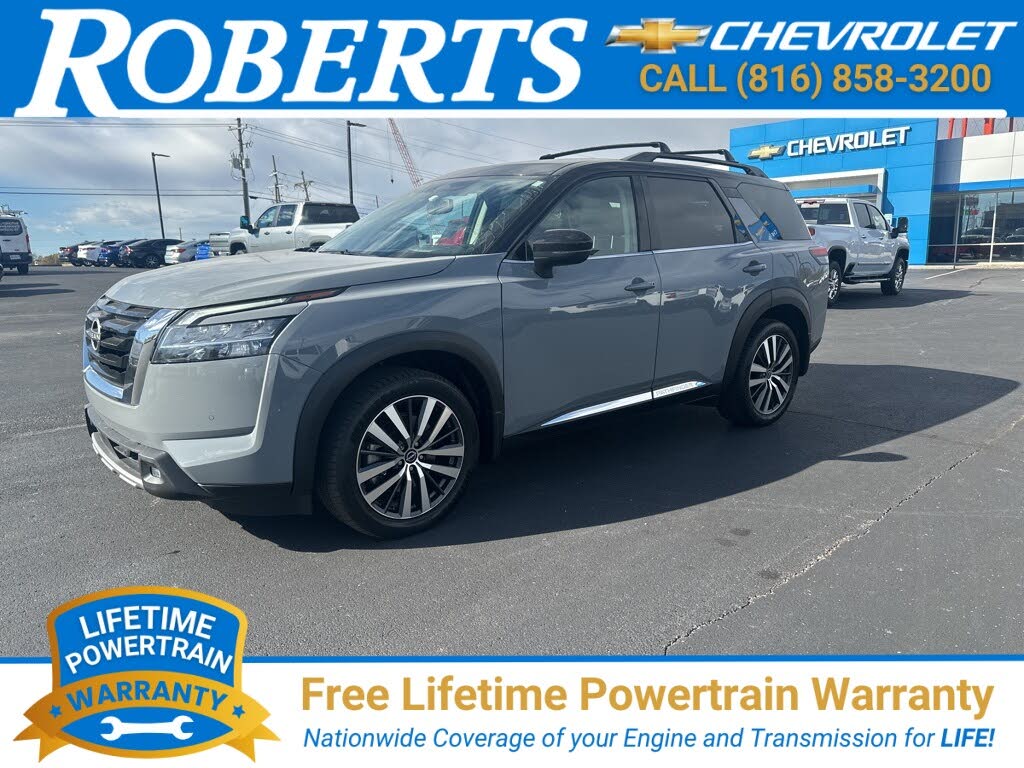 2022 Nissan Pathfinder Platinum 4WD