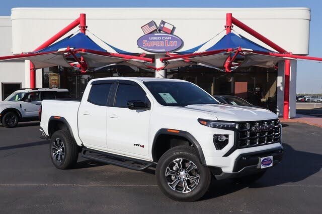 2023 GMC Canyon AT4 Crew Cab 4WD