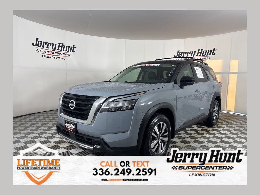 2024 Nissan Pathfinder SL 4WD