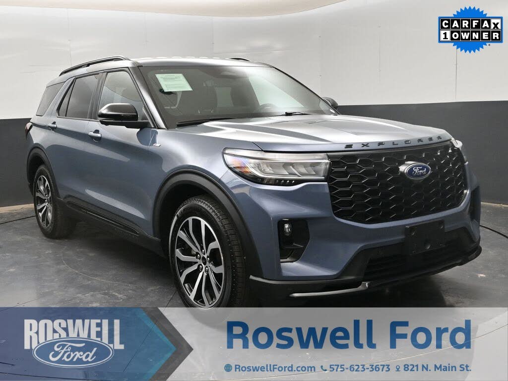 2025 Ford Explorer ST-Line RWD