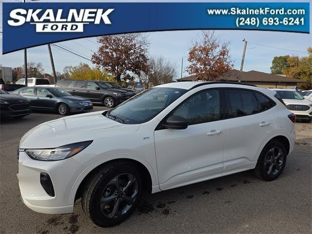2024 Ford Escape Hybrid ST-Line FWD