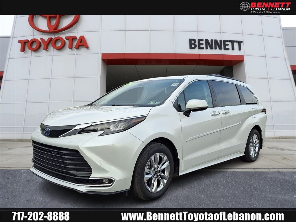 2024 Toyota Sienna XLE 7-Passenger AWD