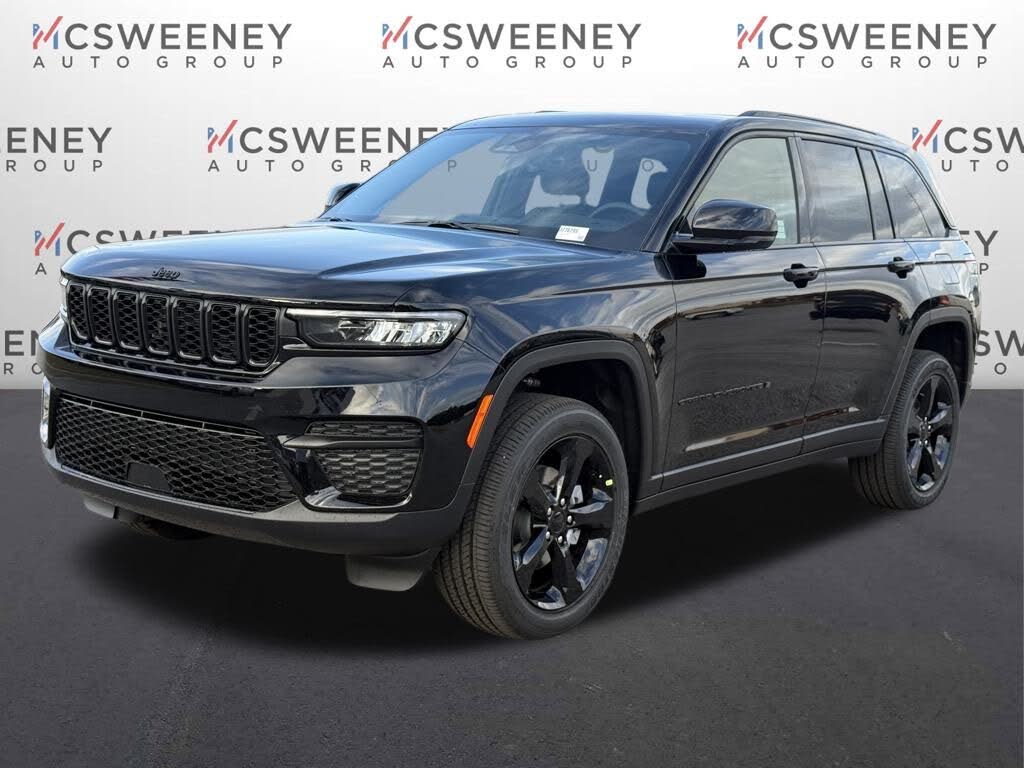 2025 Jeep Grand Cherokee Laredo RWD