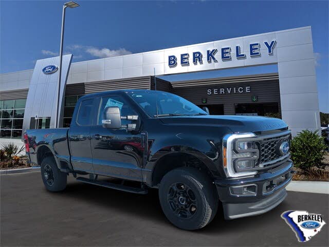 2026 Ford F-250 Super Duty XL SuperCab 4WD