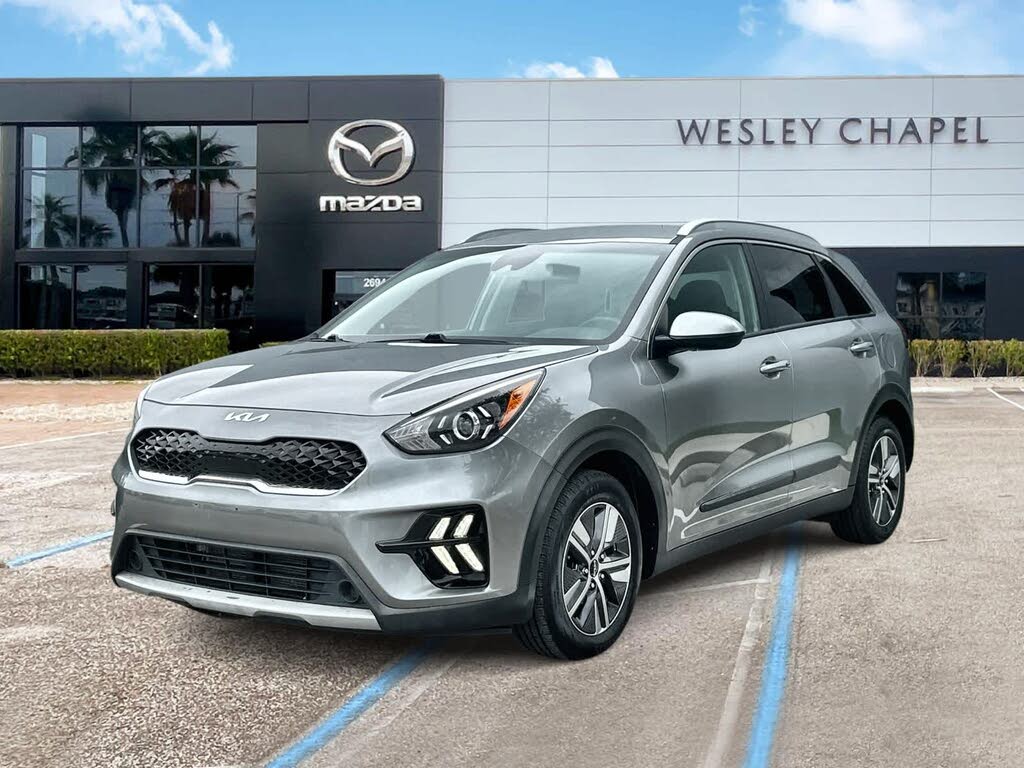 2022 Kia Niro LXS FWD