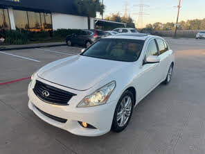 INFINITI G25 Journey RWD