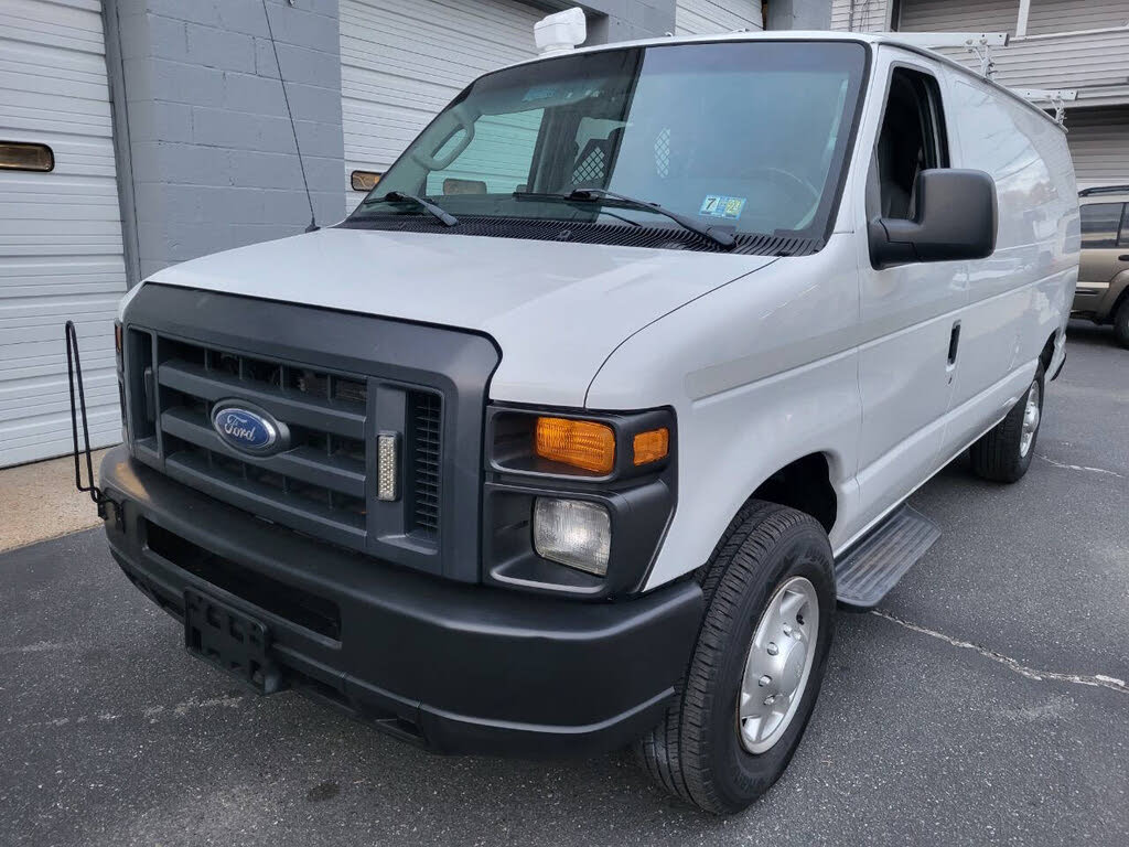 2013 Ford E-Series E-250 Cargo Van