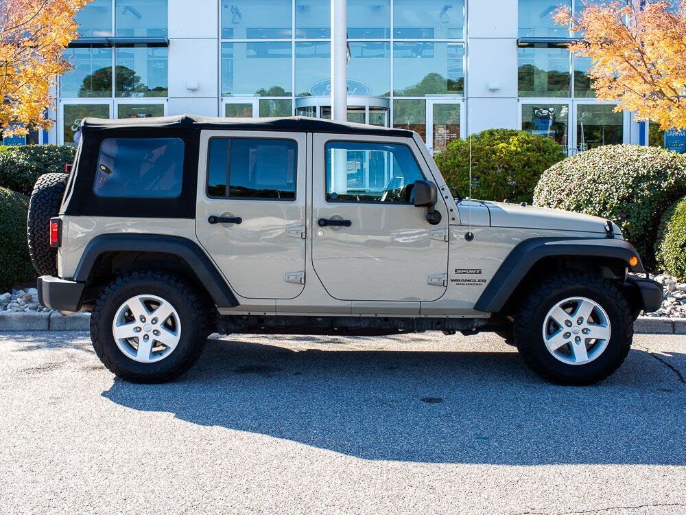2017 Jeep Wrangler Unlimited Sport 4WD