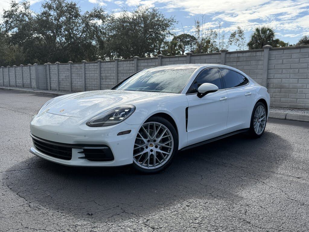 2020 Porsche Panamera 4 AWD
