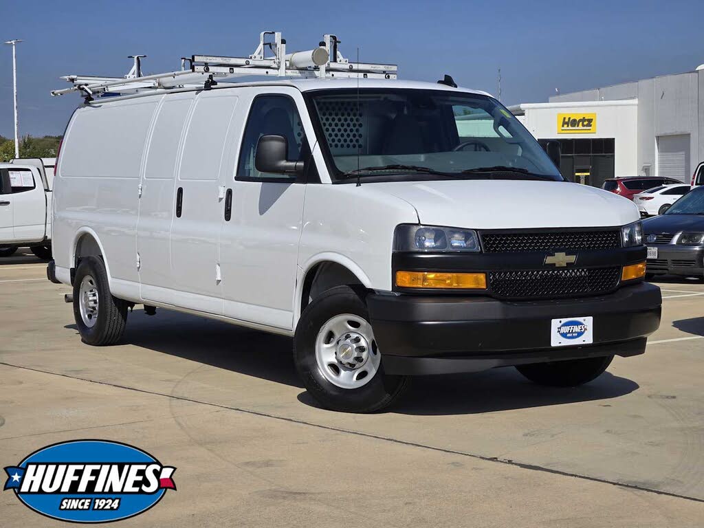 2025 Chevrolet Express Cargo 2500 RWD