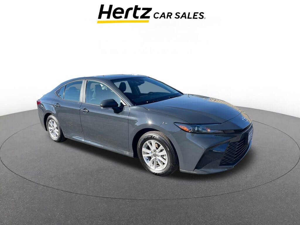 2025 Toyota Camry LE FWD