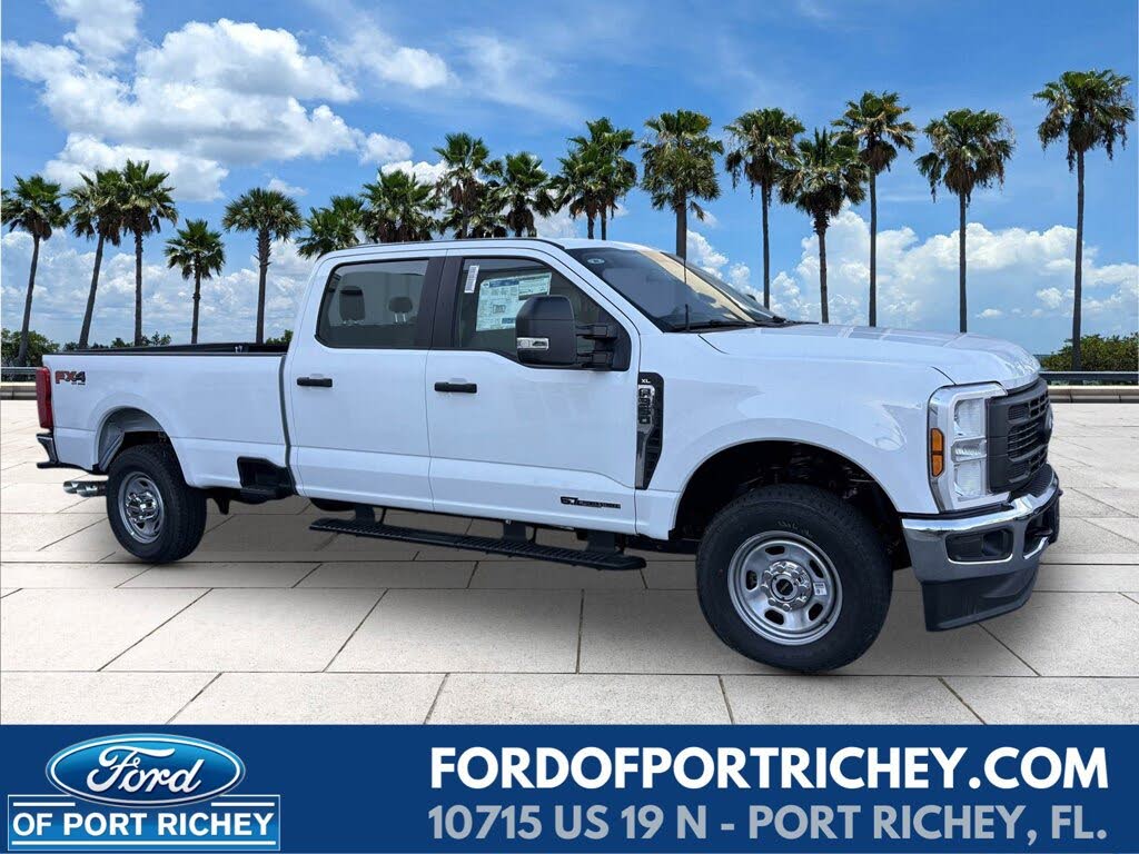 2026 Ford F-350 Super Duty XL Crew Cab 4WD