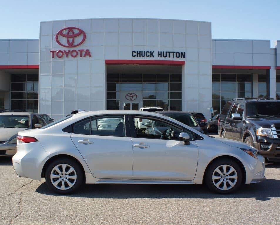 2022 Toyota Corolla LE FWD