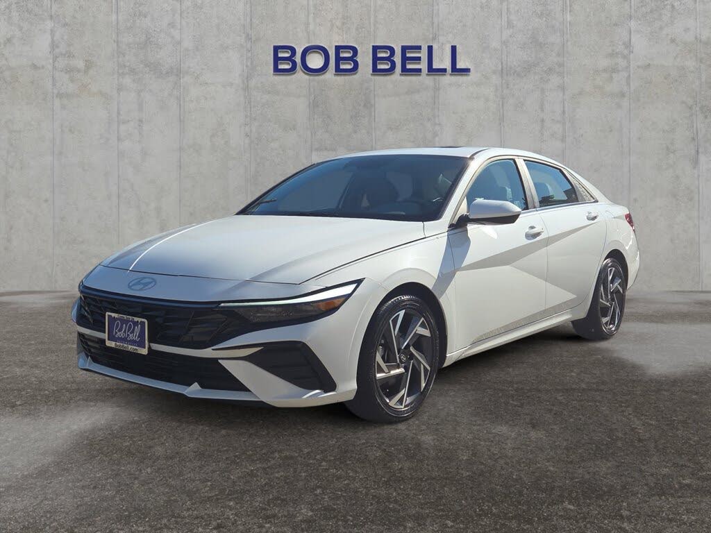 2025 Hyundai Elantra SEL Convenience FWD