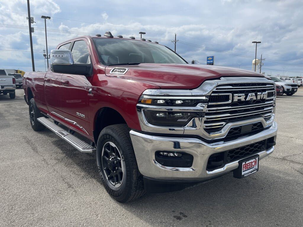 2026 RAM 2500 Laramie Crew Cab LB 4WD