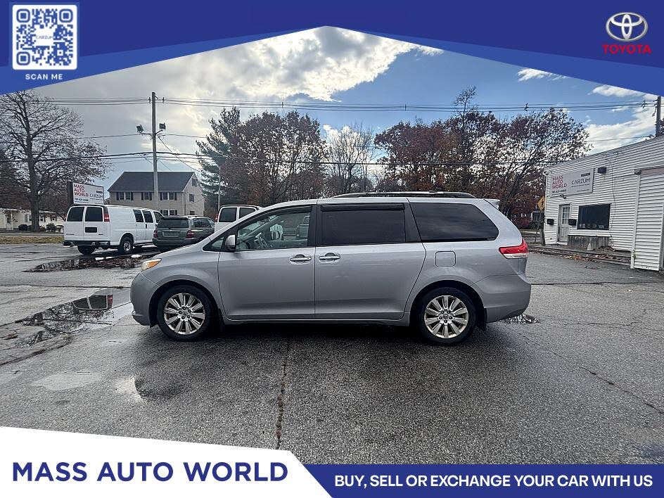 2011 Toyota Sienna XLE 7-Passenger AWD