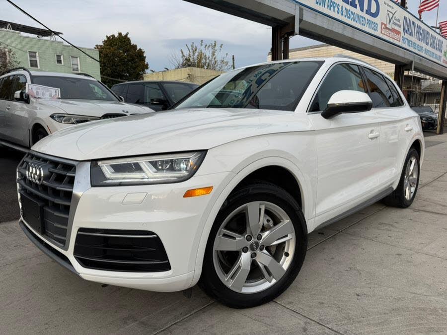 2019 Audi Q5 quattro Premium Plus 45 TFSI