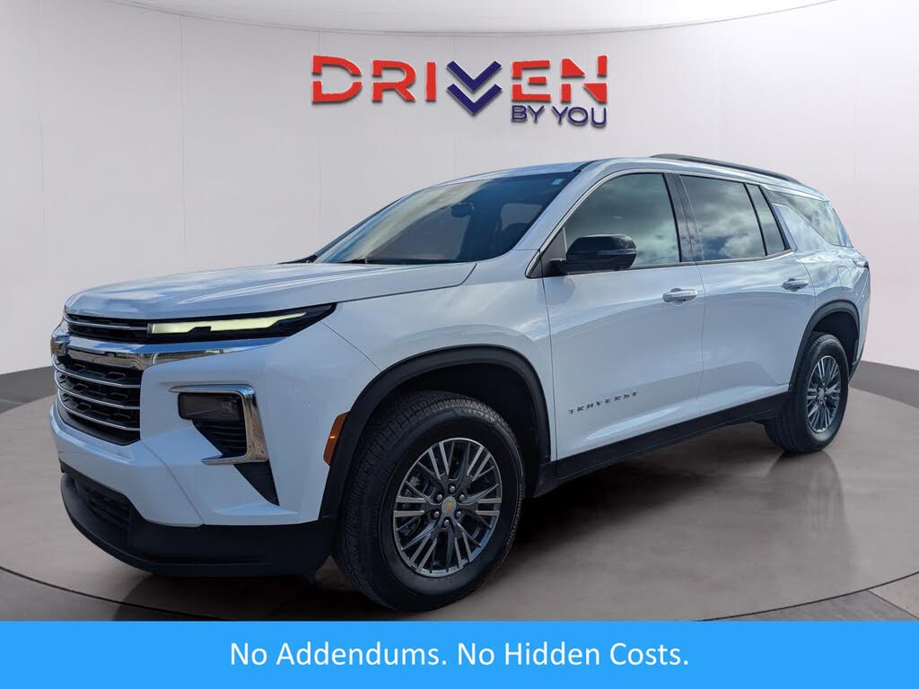 2025 Chevrolet Traverse LT FWD