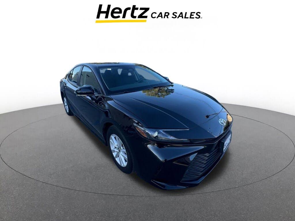 2025 Toyota Camry LE FWD
