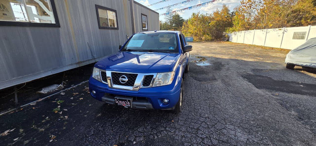 2013 Nissan Frontier SV Crew Cab