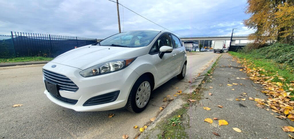 Ford Fiesta SE Hatchback 2014