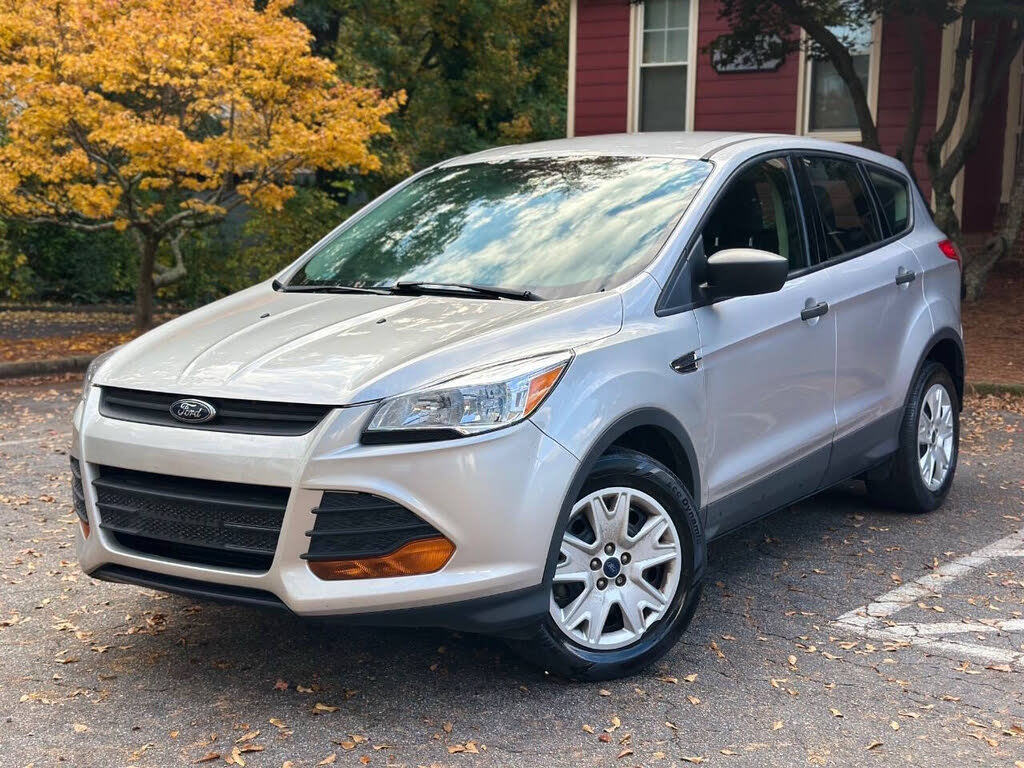 2016 Ford Escape S FWD