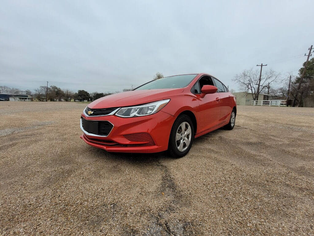 2018 Chevrolet Cruze LS Sedan FWD