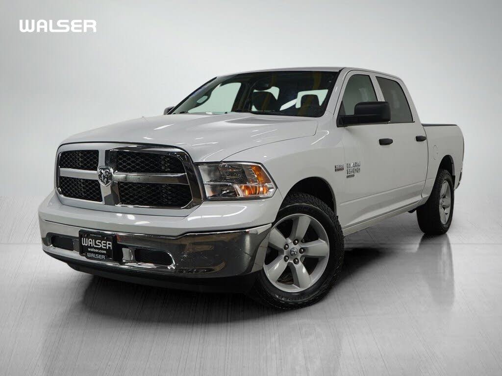 2023 RAM 1500 Classic SLT Crew Cab 4WD
