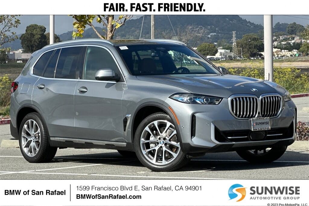 2025 BMW X5 xDrive40i AWD
