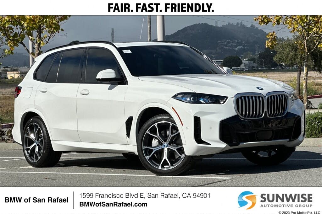 2025 BMW X5 xDrive50e AWD