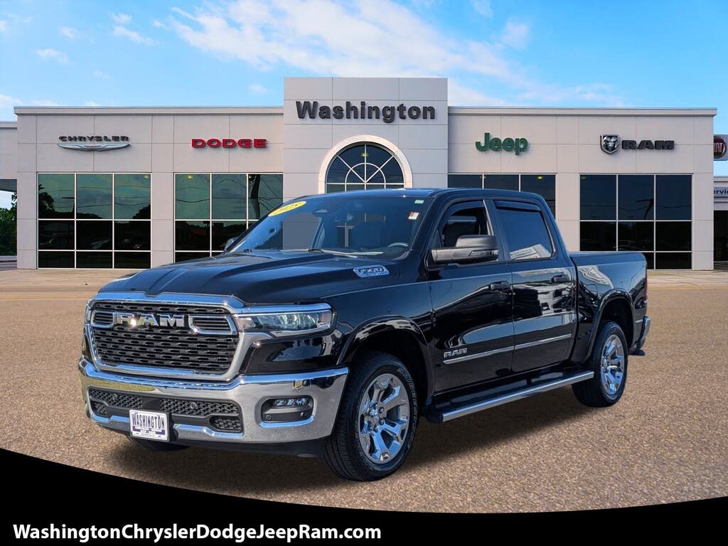 2025 RAM 1500 Big Horn Crew Cab 4WD