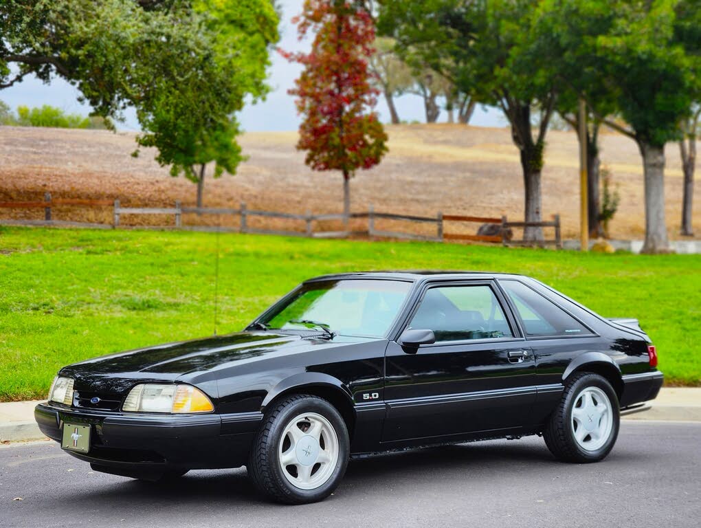 1991 Ford Mustang LX 5.0 Hatchback RWD