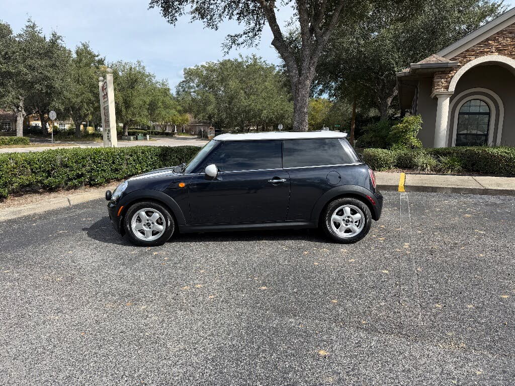 2008 MINI Cooper Base