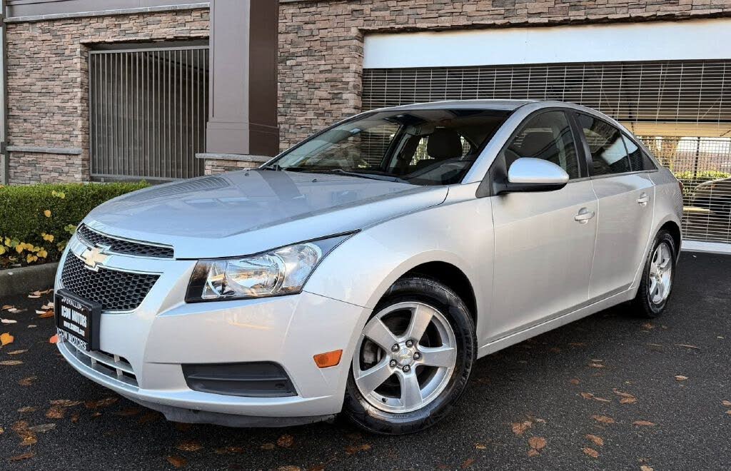 2014 Chevrolet Cruze 1LT Sedan FWD